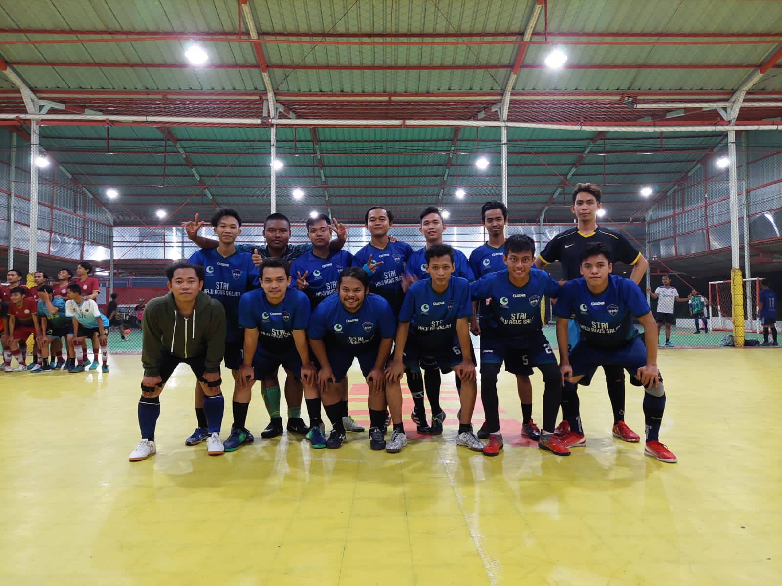 Spoys STAI HAS Sabet Juara 2 Turnamen Futsal Fivefeo Silahturahmi Kampus